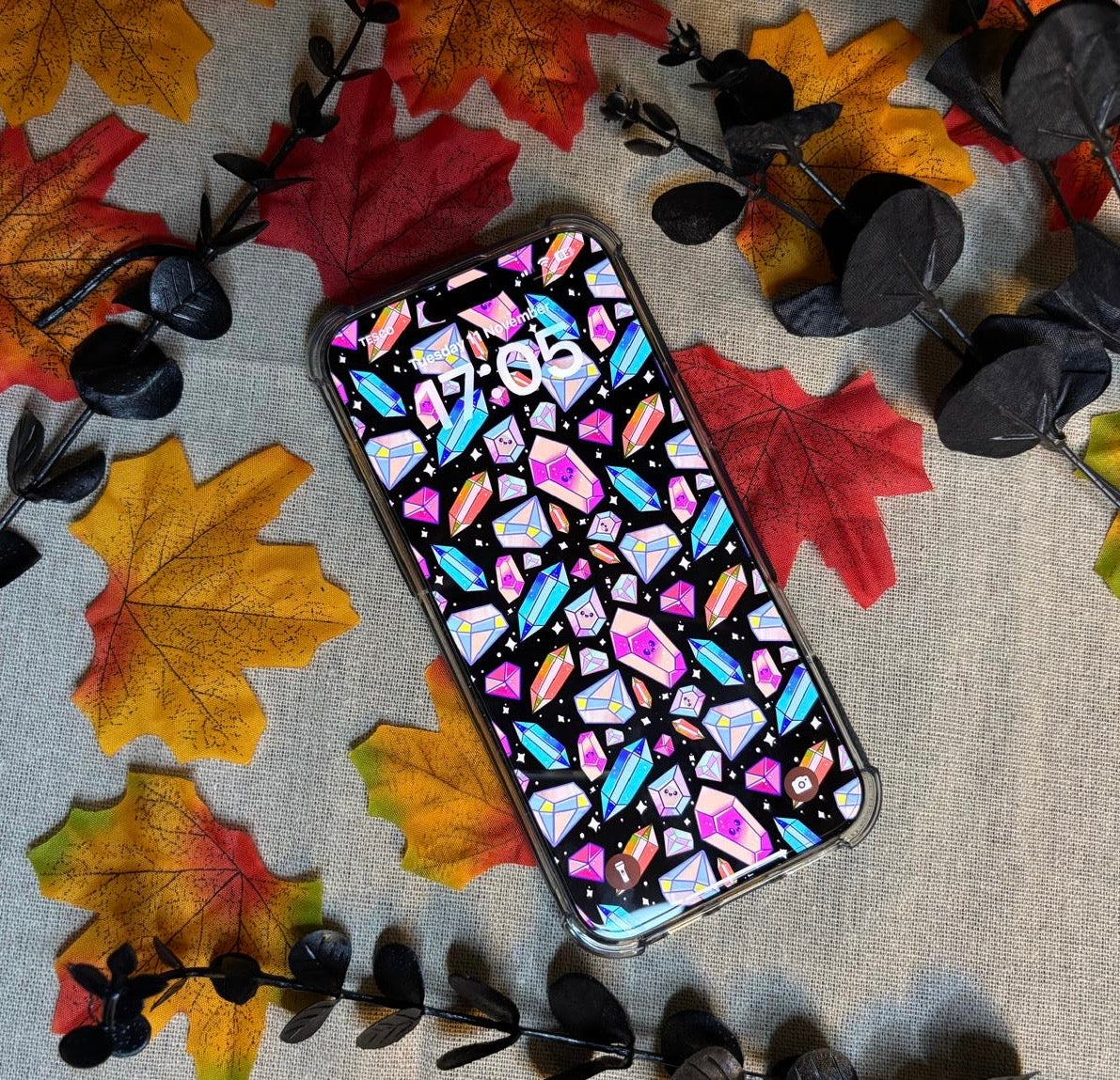 Crystal Familiars Mobile Phone Wallpaper